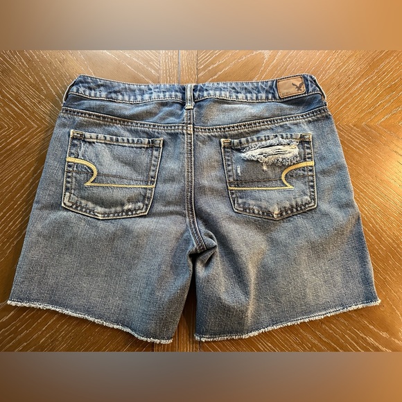 EUC American Eagle Outfitters Jean Shorts - Picture 2 of 4